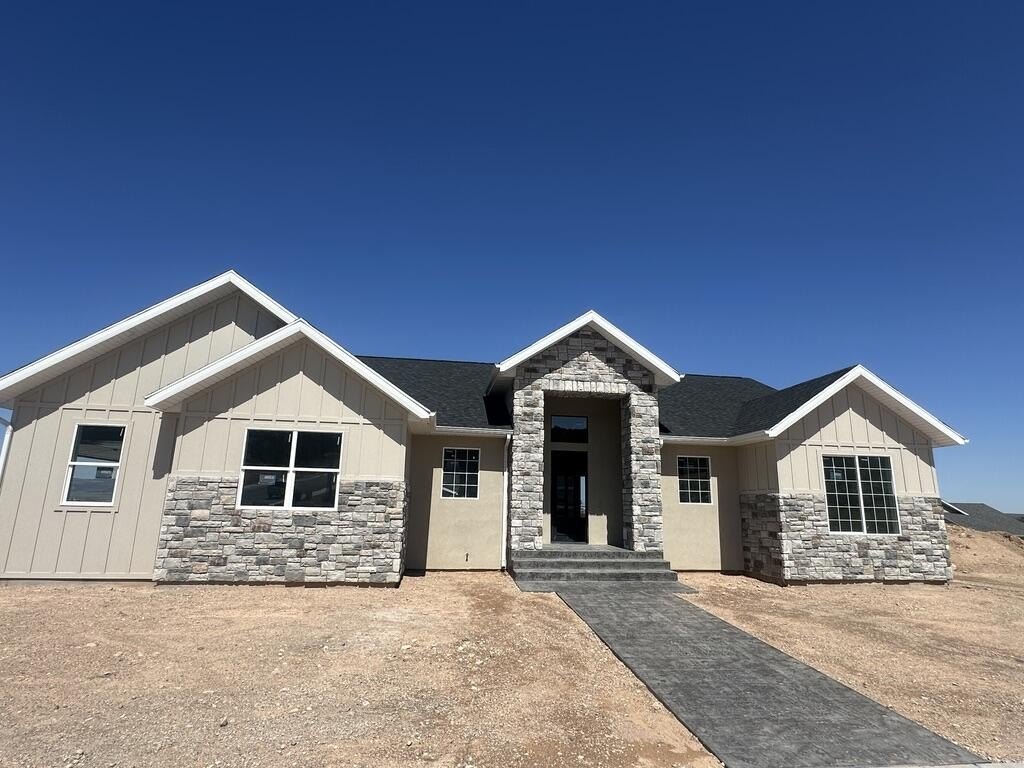 502 s foundation trail, cedar city,  UT 84720