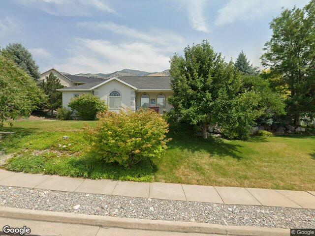 2894 n viewcrest cir, logan,  UT 84341