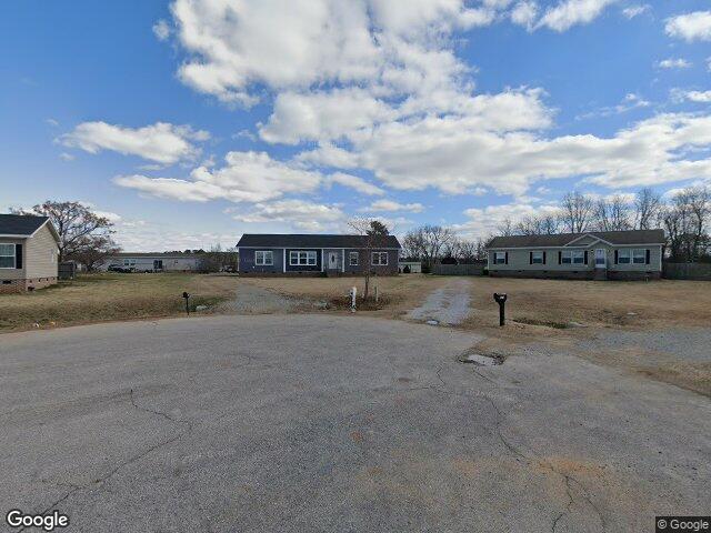 107 cottonwood ct, kenly,  NC 27542