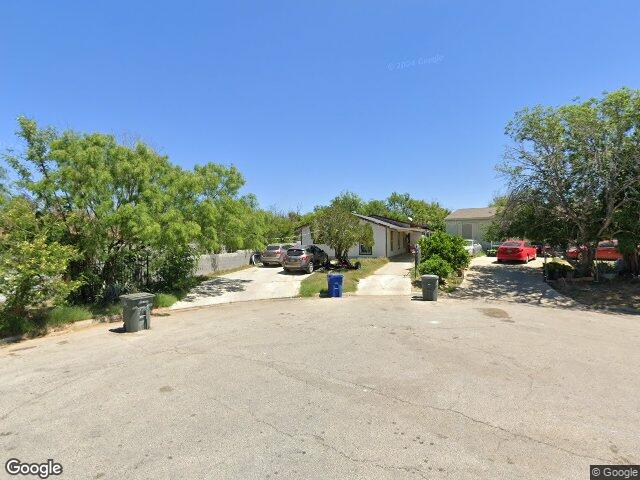 4701 valero ct, laredo,  TX 78046
