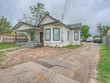 1122 chicon st, austin,  TX 78702