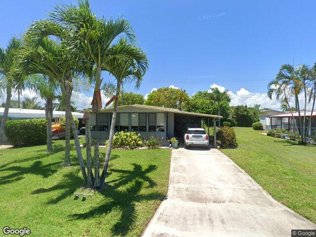 7408 se swan ave, hobe sound,  FL 33455