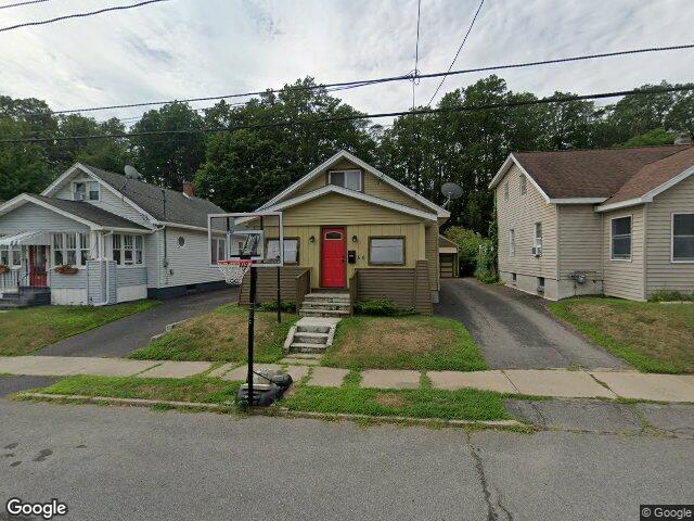 56 pershing dr, schenectady,  NY 12302