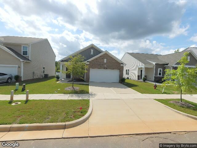 168 babbling brook dr, clayton,  NC 27520