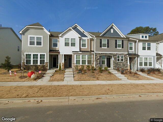 466 channel drop drive #110, clayton,  NC 27520
