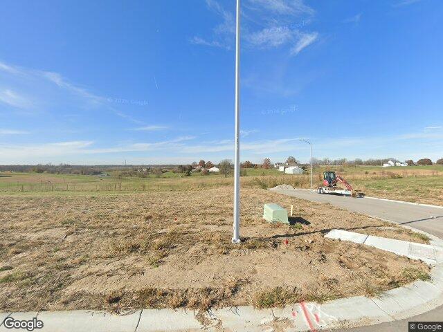 11116 n bristol avenue, kansas city,  MO 64156