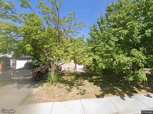 423 crescent dr, logan,  UT 84341