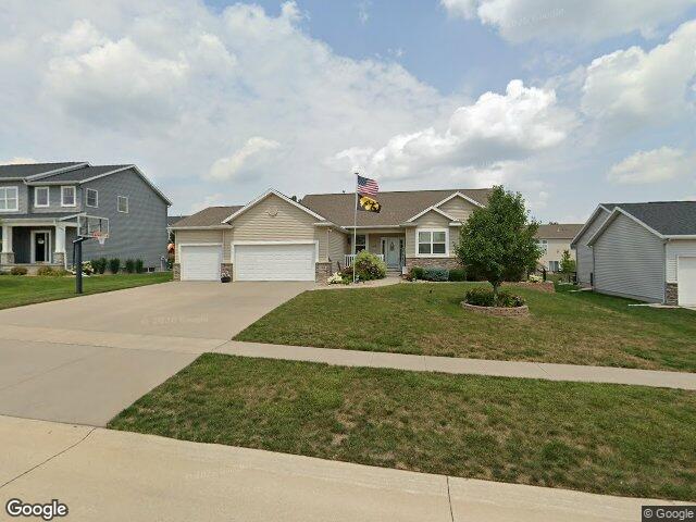 1364 lindenbrook ln, marion,  IA 52302