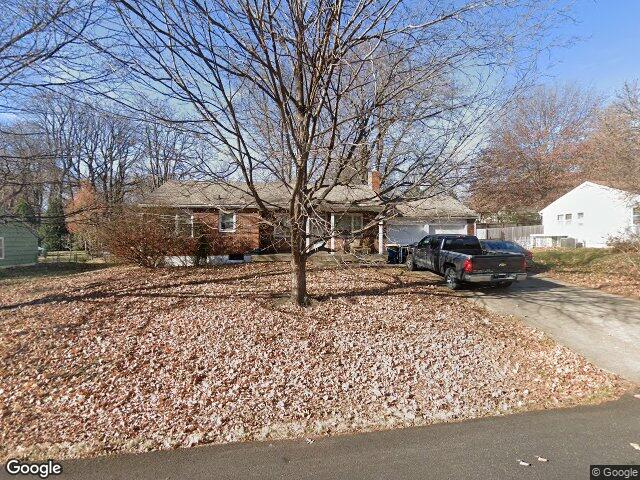 5002 n park ave, kansas city,  MO 64118
