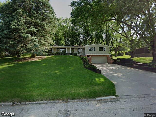 3857 trailridge rd se, cedar rapids,  IA 52403