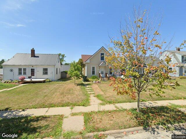 1922 9th st sw, cedar rapids,  IA 52404
