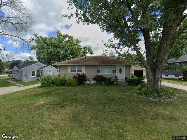 1010 harold dr se, cedar rapids,  IA 52403