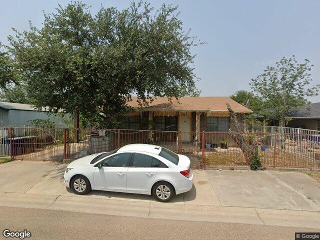 604 bayonne ln, laredo,  TX 78045