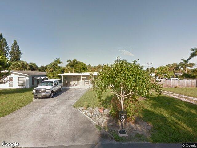604 se madison ave, stuart,  FL 34996