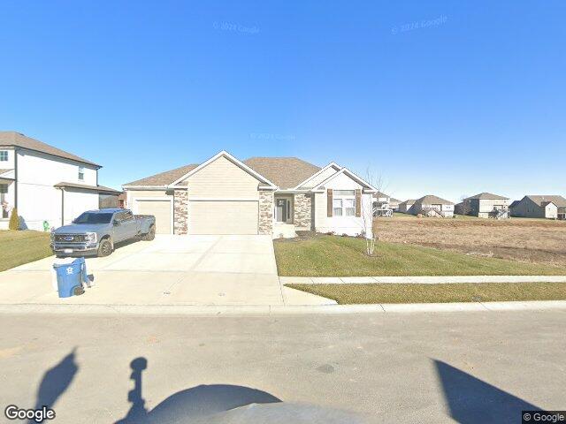 2321 foxtail drive, kearney,  MO 64060