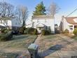 16 carol ln, bergenfield,  NJ 07621