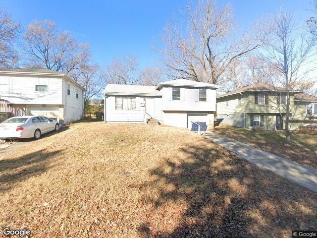 8032 ne san rafael dr, kansas city,  MO 64119