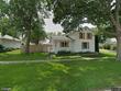 421 main st, center point,  IA 52213