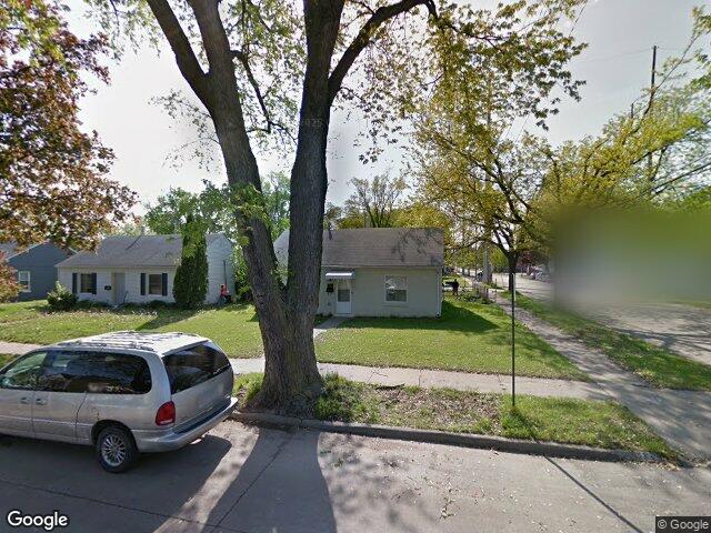 1234 6th st nw, cedar rapids,  IA 52405