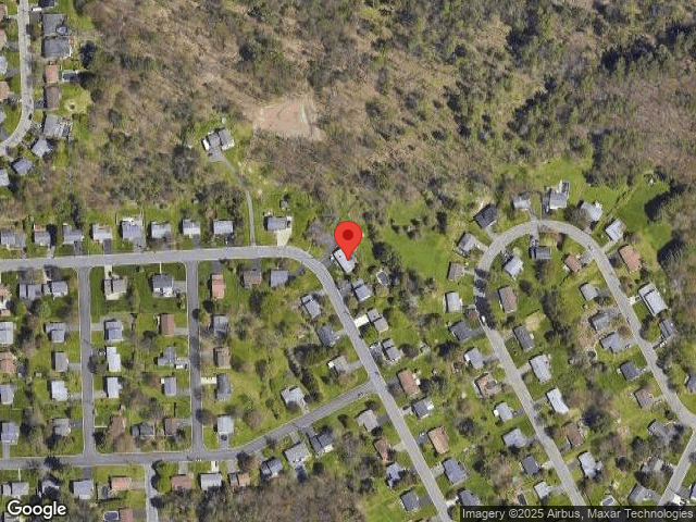 584 leon dr, endicott,  NY 13760