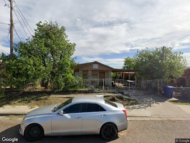 1103 e price st, laredo,  TX 78040