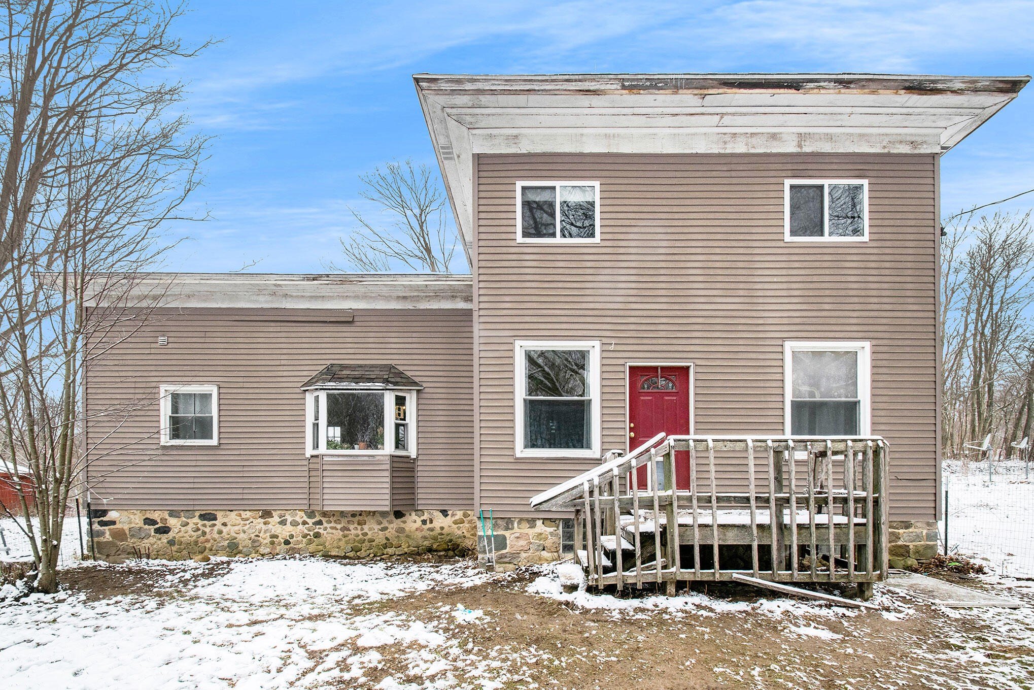 68228 county road 215, lawrence,  MI 49064