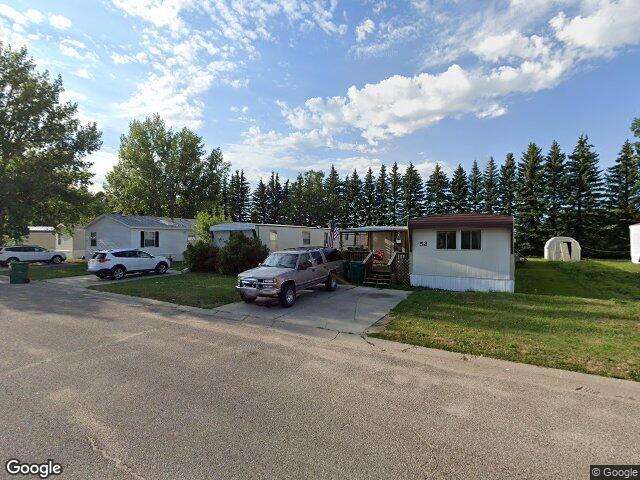 1852 16th st sw, minot,  ND 58701