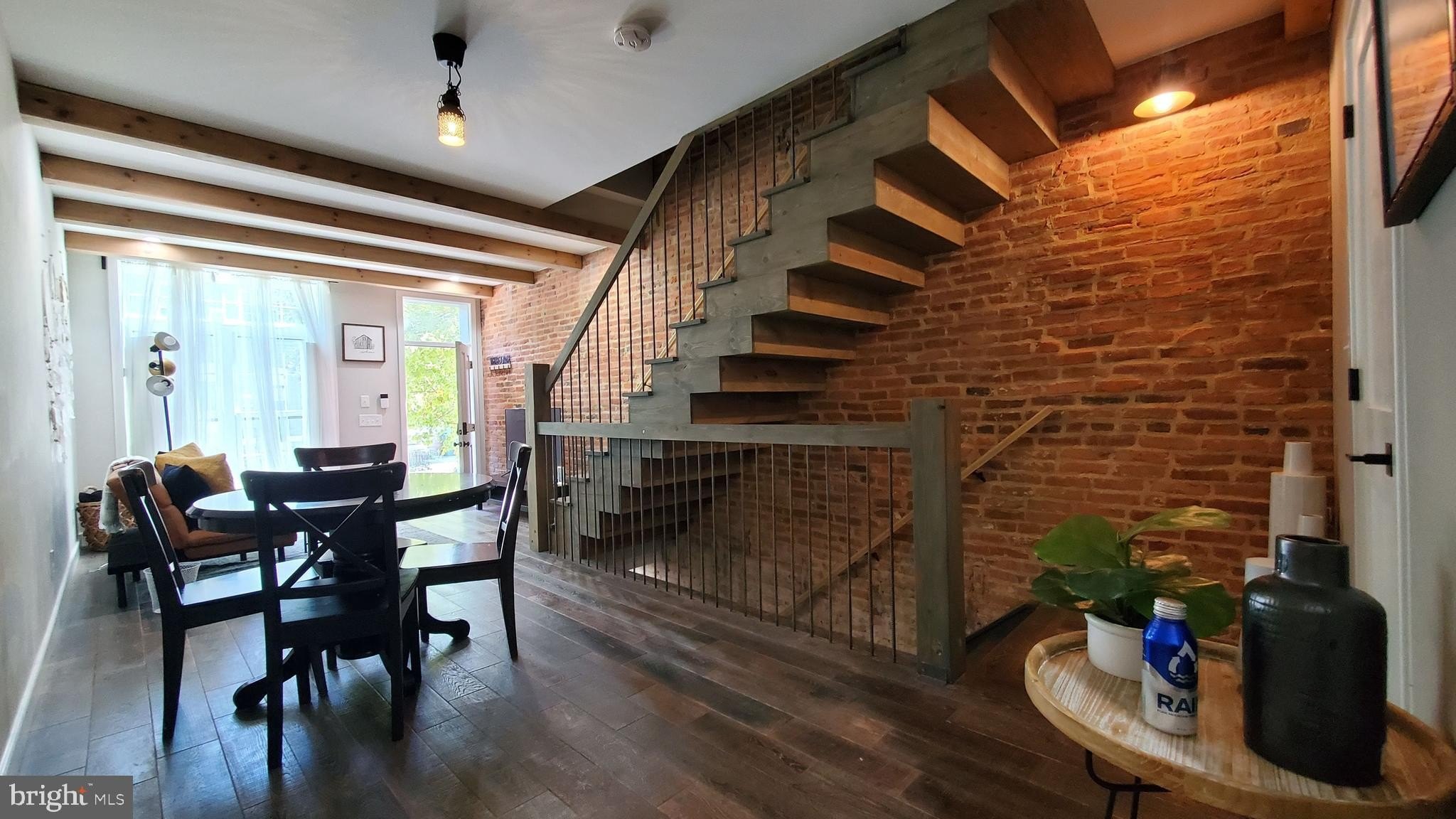 118 s eaton st, baltimore,  MD 21224