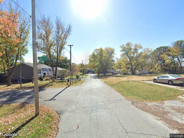 8818 n main street, kansas city,  MO 64155