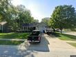 820 ne country ln, lees summit,  MO 64086