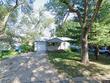 8510 eastern ave, kansas city,  MO 64138
