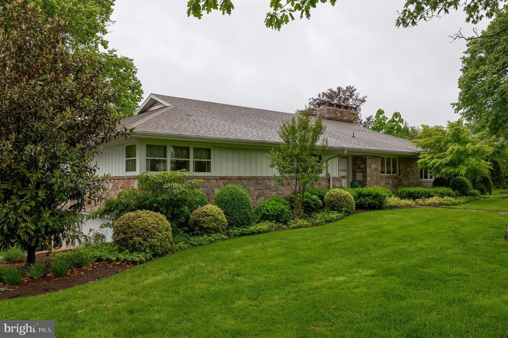 1545 farr rd, reading,  PA 19610