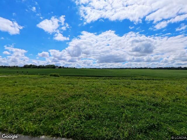3225 village way, robins,  IA 52411