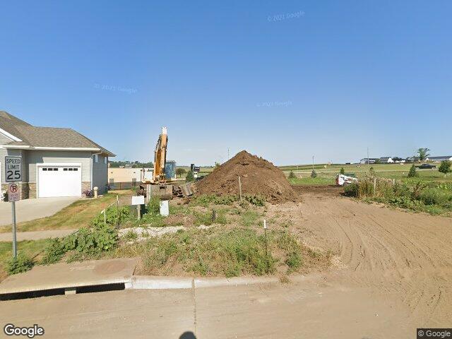 220 ridgeview dr, fairfax,  IA 52228