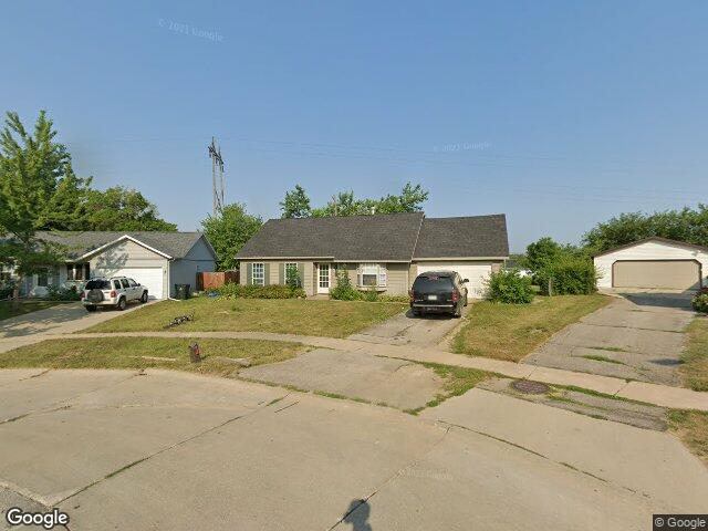 646 jonadel ln nw, cedar rapids,  IA 52405