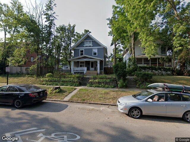 1829 bever ave se, cedar rapids,  IA 52403