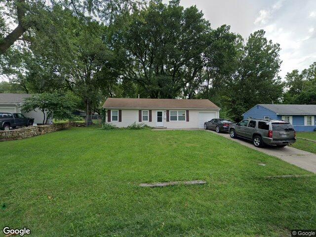 10324 oakland ave, kansas city,  MO 64134