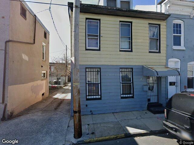 412 moss st, reading,  PA 19604
