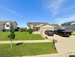 2704 heritage dr, minot,  ND 58703