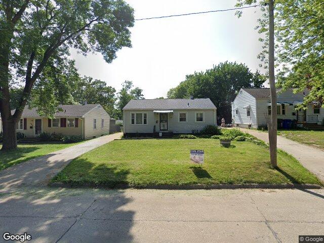 639 32nd st se, cedar rapids,  IA 52403