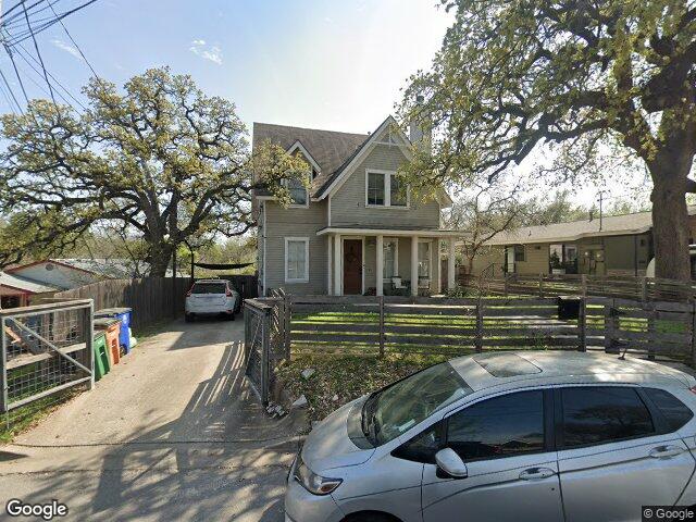 2013 peoples st, austin,  TX 78702