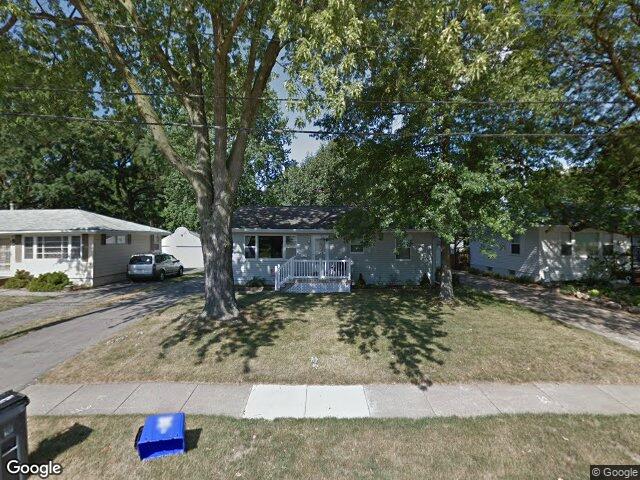 3883 council st ne, cedar rapids,  IA 52402