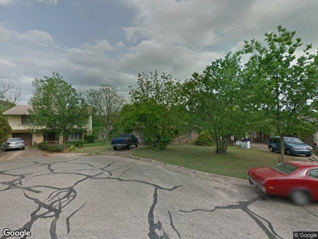 3005 pin oak ct, austin,  TX 78704