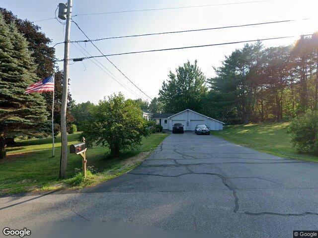 301 old stage rd, norway,  ME 04268