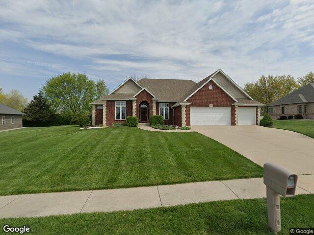 1232 ryan dr, centralia,  MO 65240