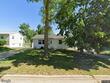 105 e clark st, hiawatha,  IA 52233