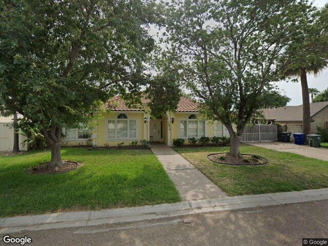 1014 king ln, laredo,  TX 78045