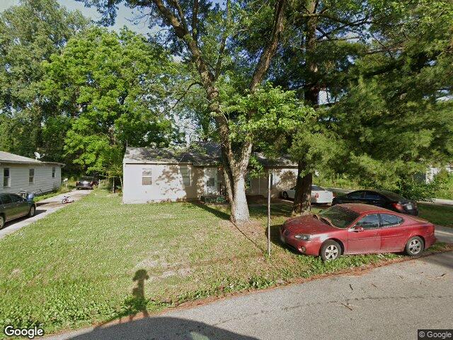 3919 white st, east saint louis,  IL 62206