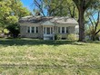 7005 raytown rd, raytown,  MO 64133
