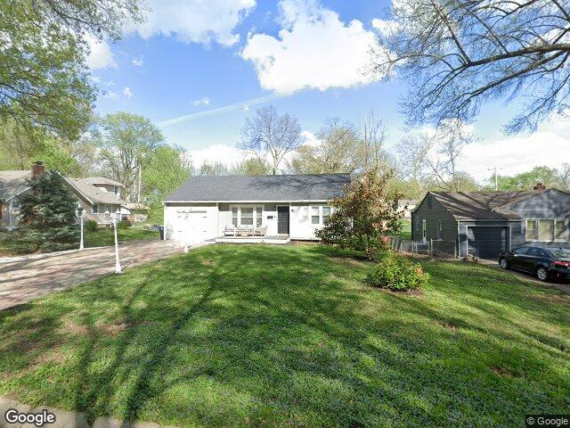 8839 virginia ln, kansas city,  MO 64114